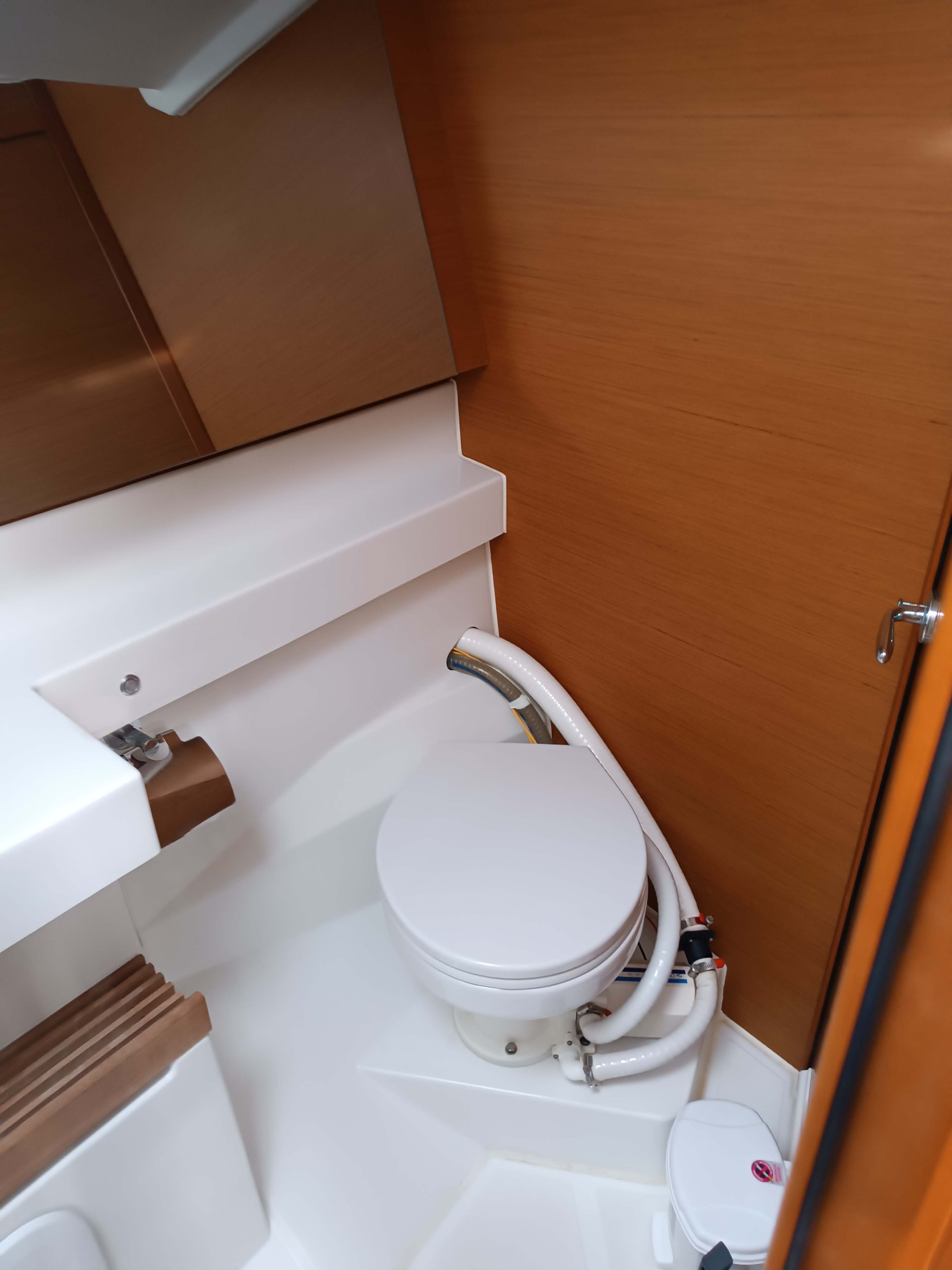 FUNKY ONE - Sailboat in Kontokali