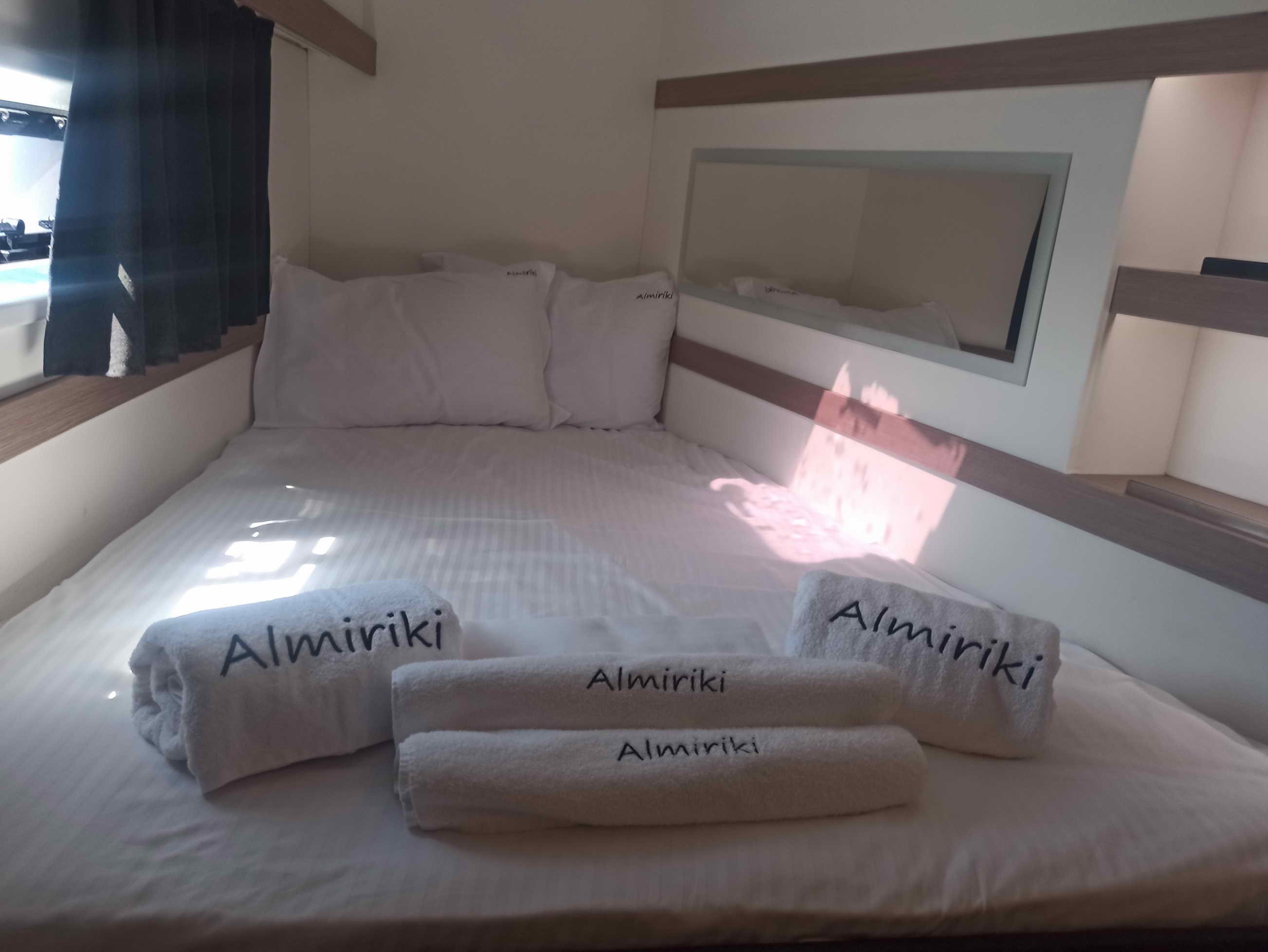 ALMIRIKI - Catamaran in Paros