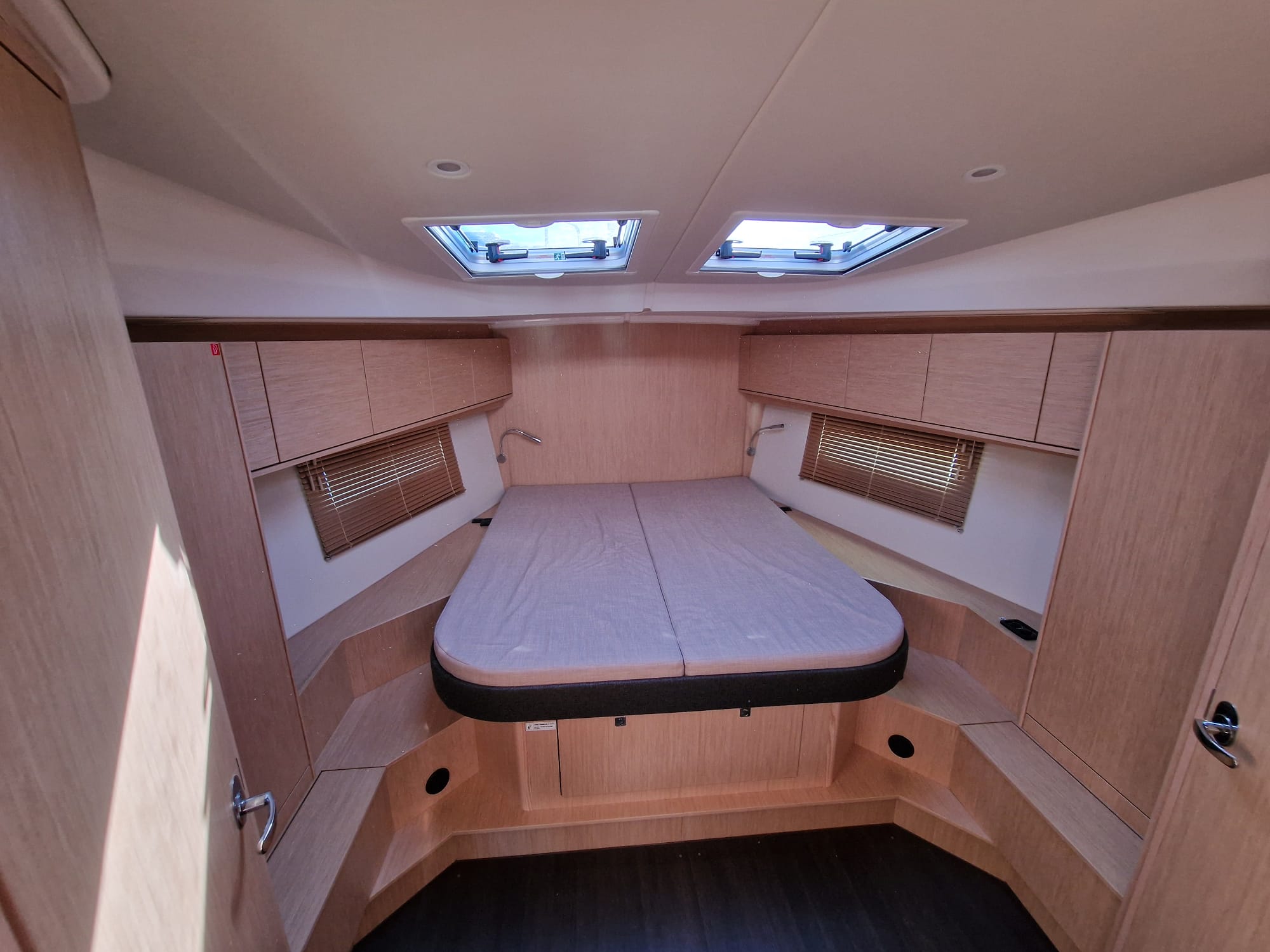 Eileen - Sailboat in Zadar