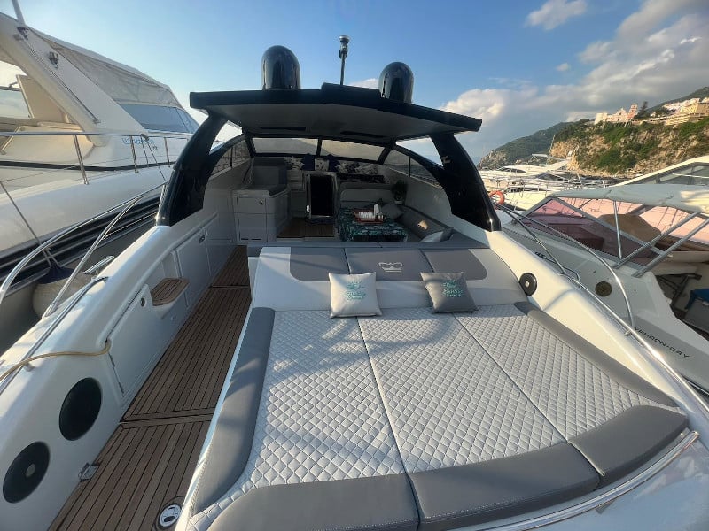 Mery Rose - Motor Yacht in Vico Equense