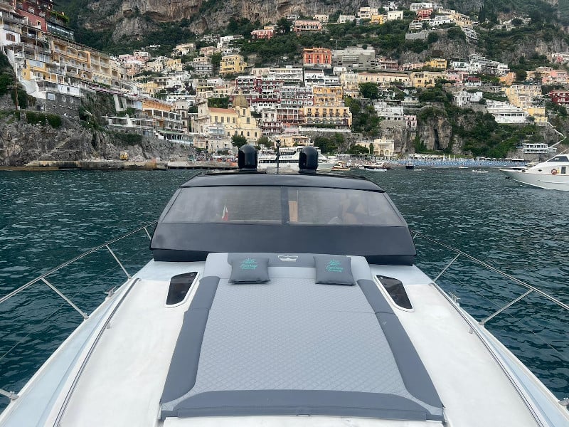 Mery Rose - Motor Yacht in Vico Equense