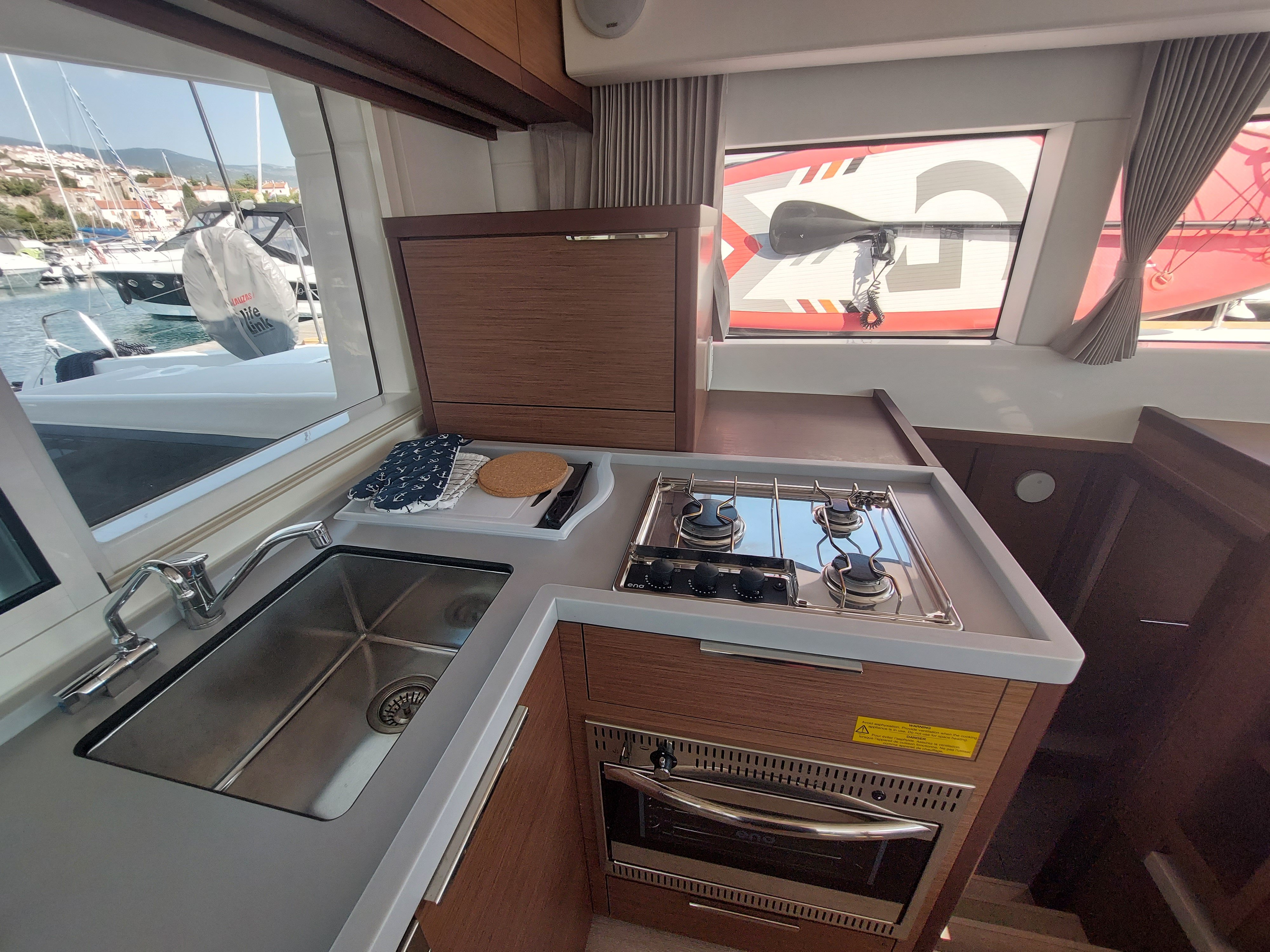 Paco - Catamaran in Novi Vinodolski