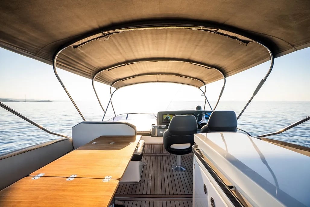 Ela - Motor Yacht in Seget Donji