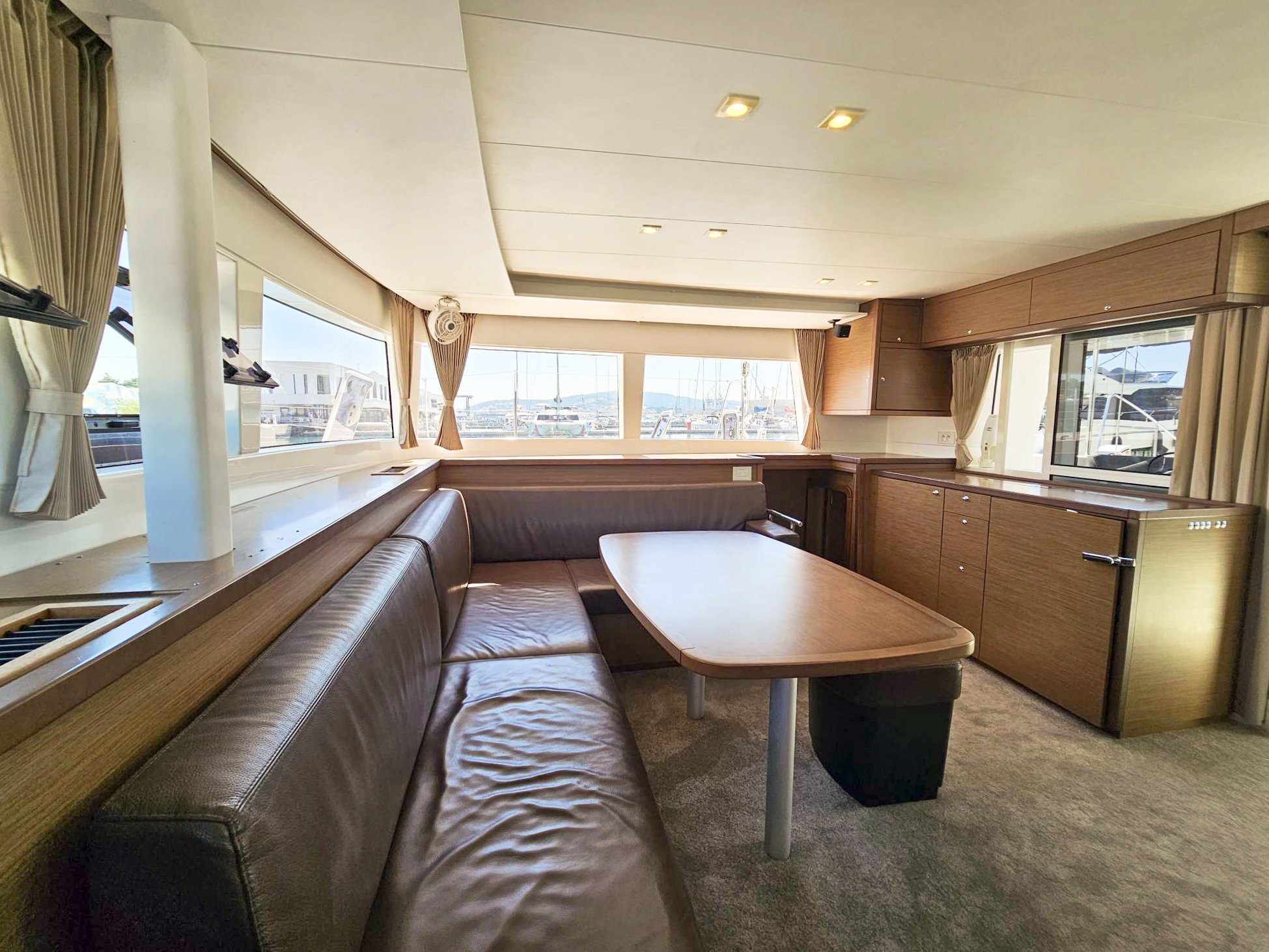 MOJA MALA - Catamaran in Seget Donji