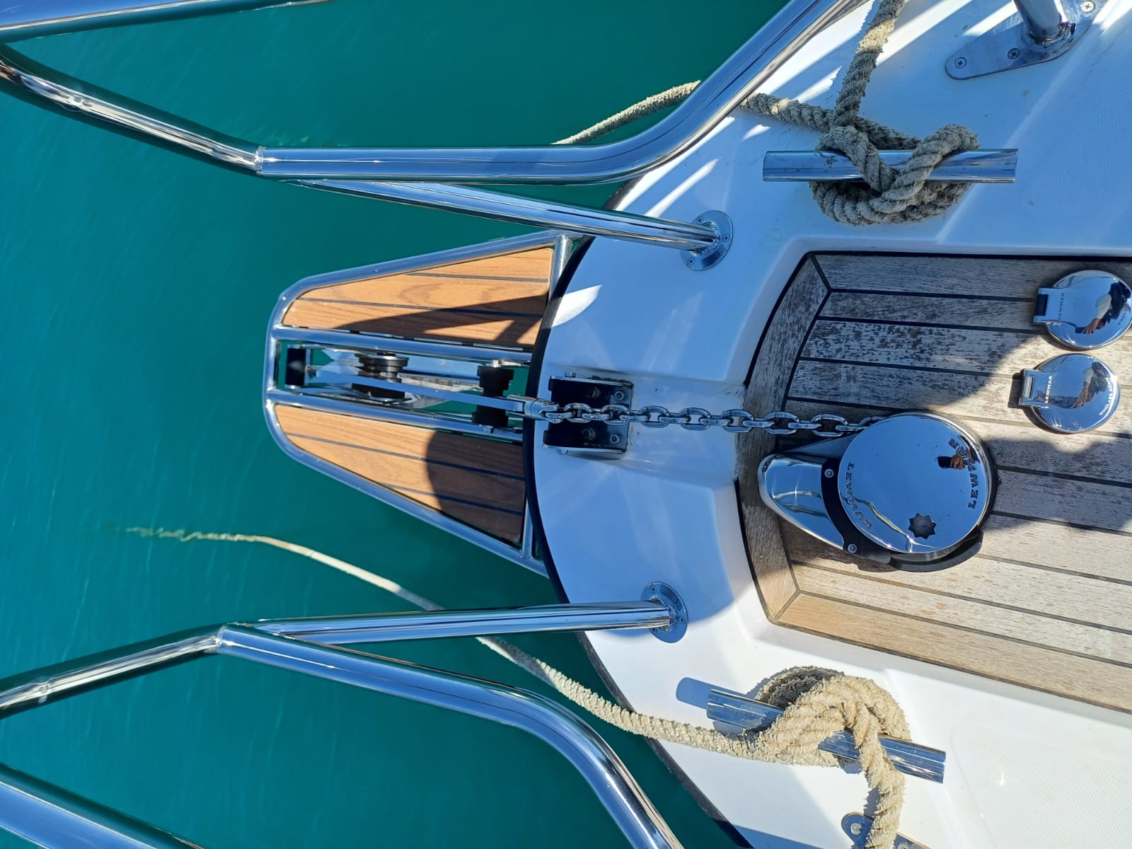 ŠOLTA - Motor Yat içinde Seget Donji