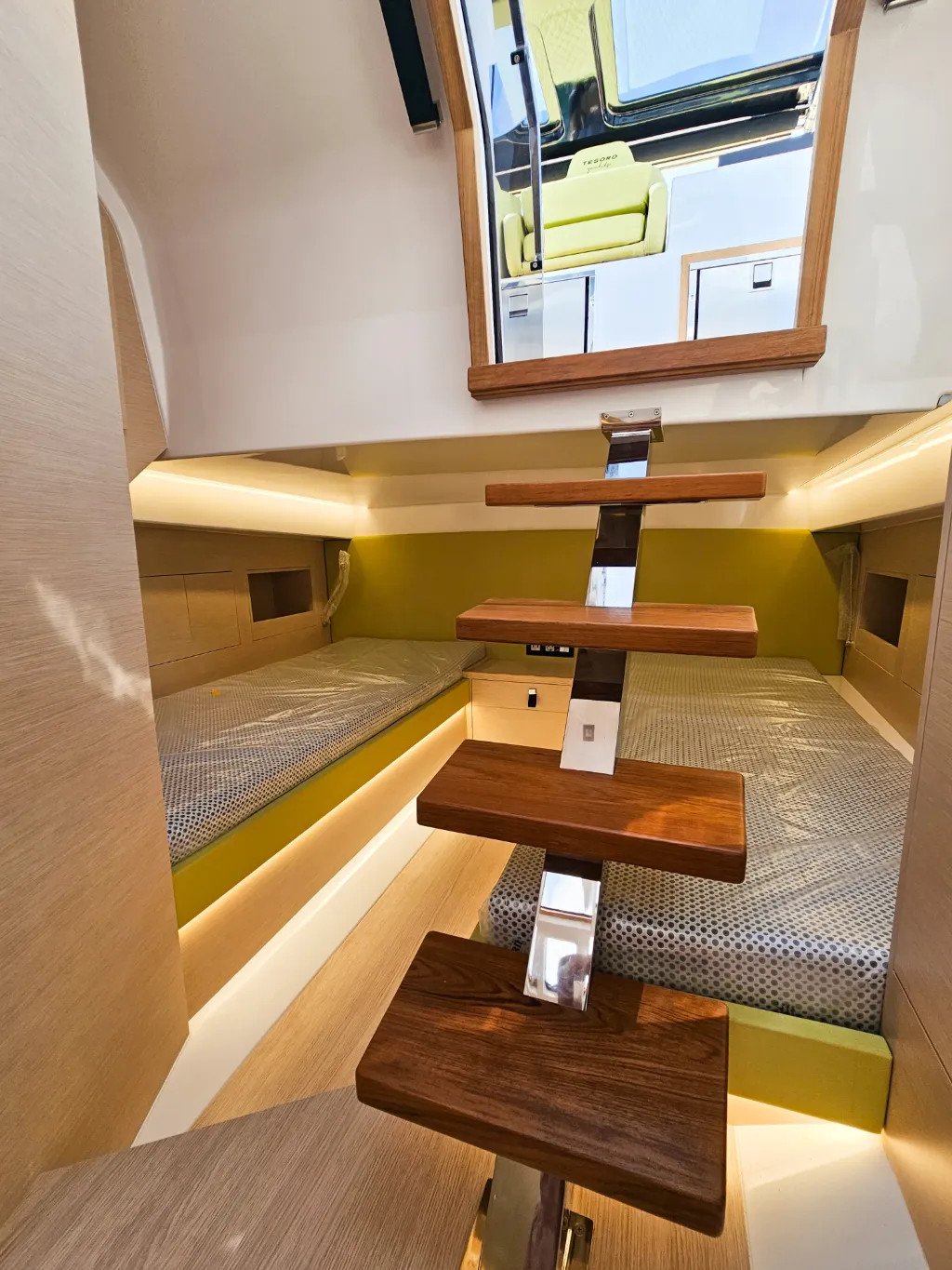 Leo - Motor Yacht in Seget Donji