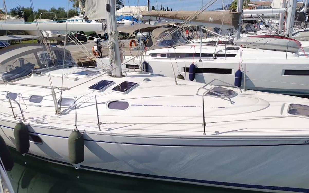 ARMONIA - Sailboat in Volos