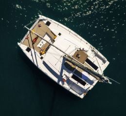 Kebifor - Katamaran içinde Palairos