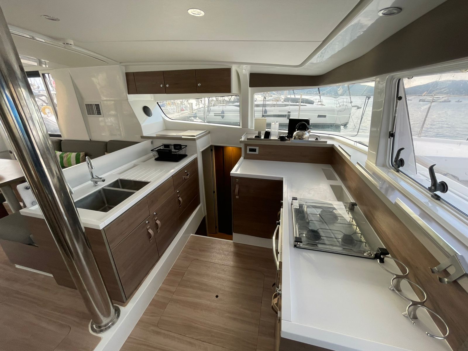 Kebifor - Katamaran içinde Palairos