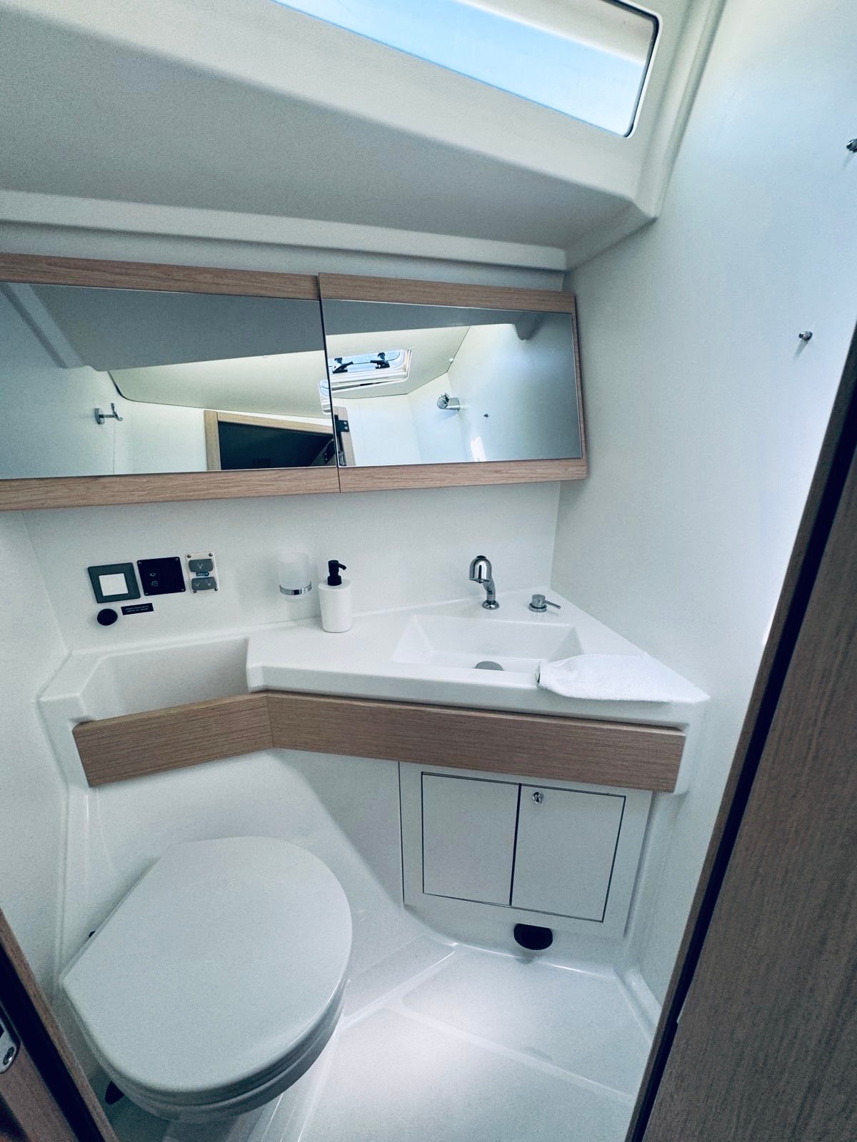 ARYA - Sailboat in Novi Vinodolski