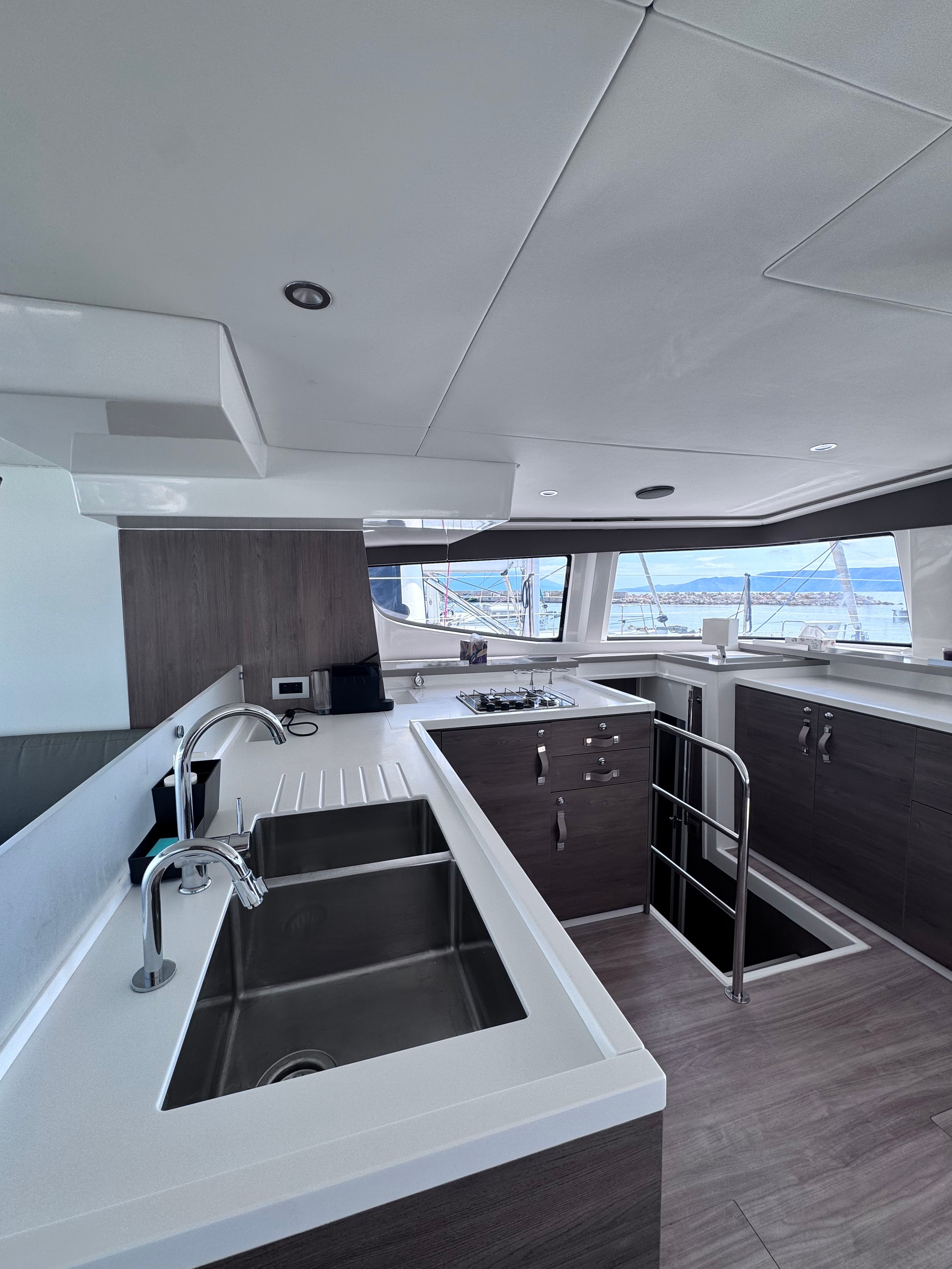 MY QUEEN - Catamaran in Novi Vinodolski