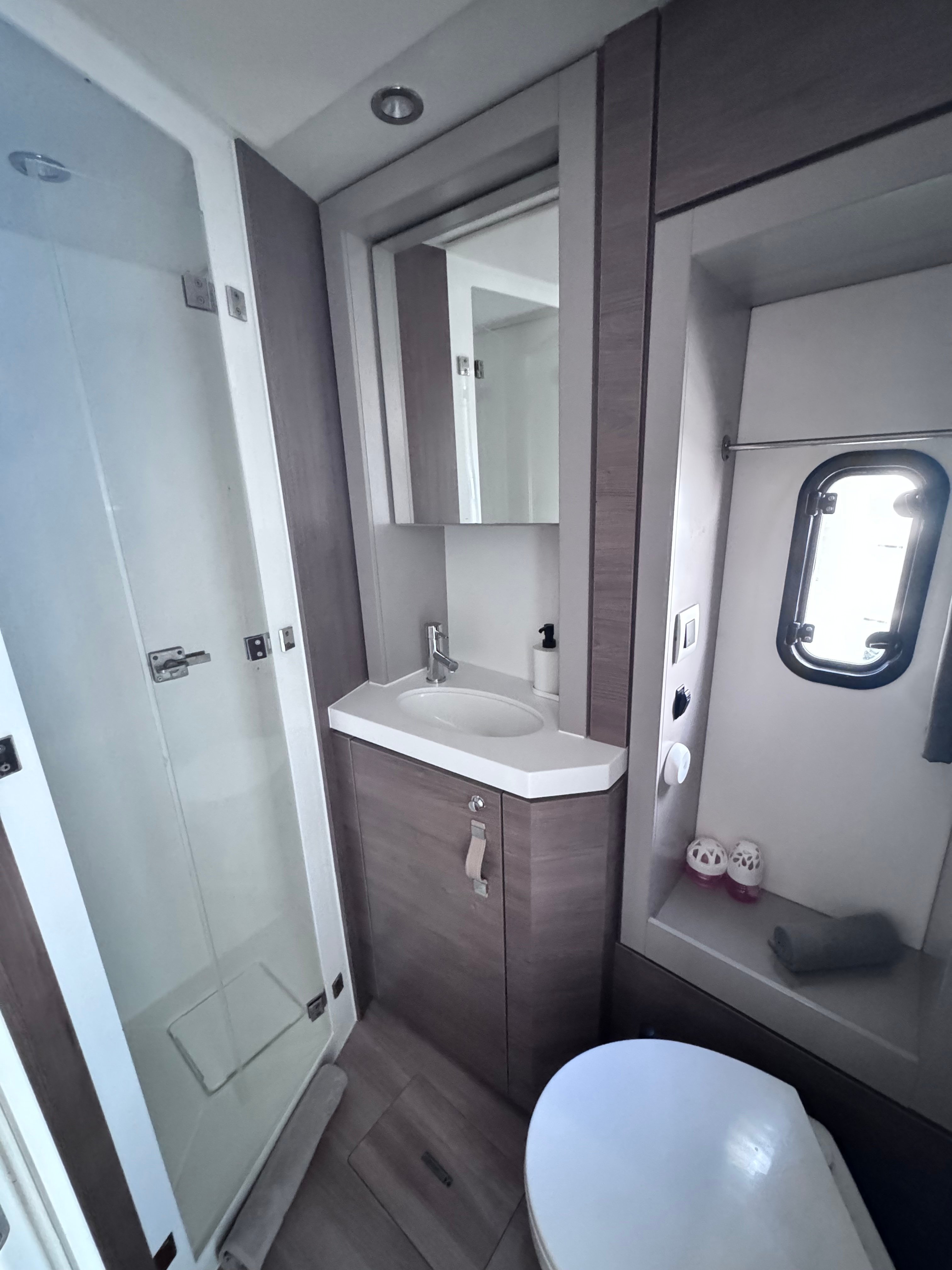 MY QUEEN - Catamaran in Novi Vinodolski