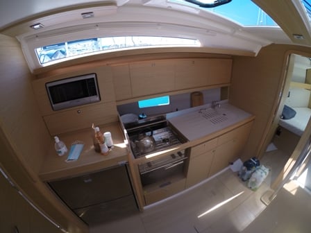 Emerald - Sailboat in Kontokali