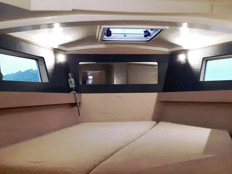 KOS 41.4 - Sailboat in Volos