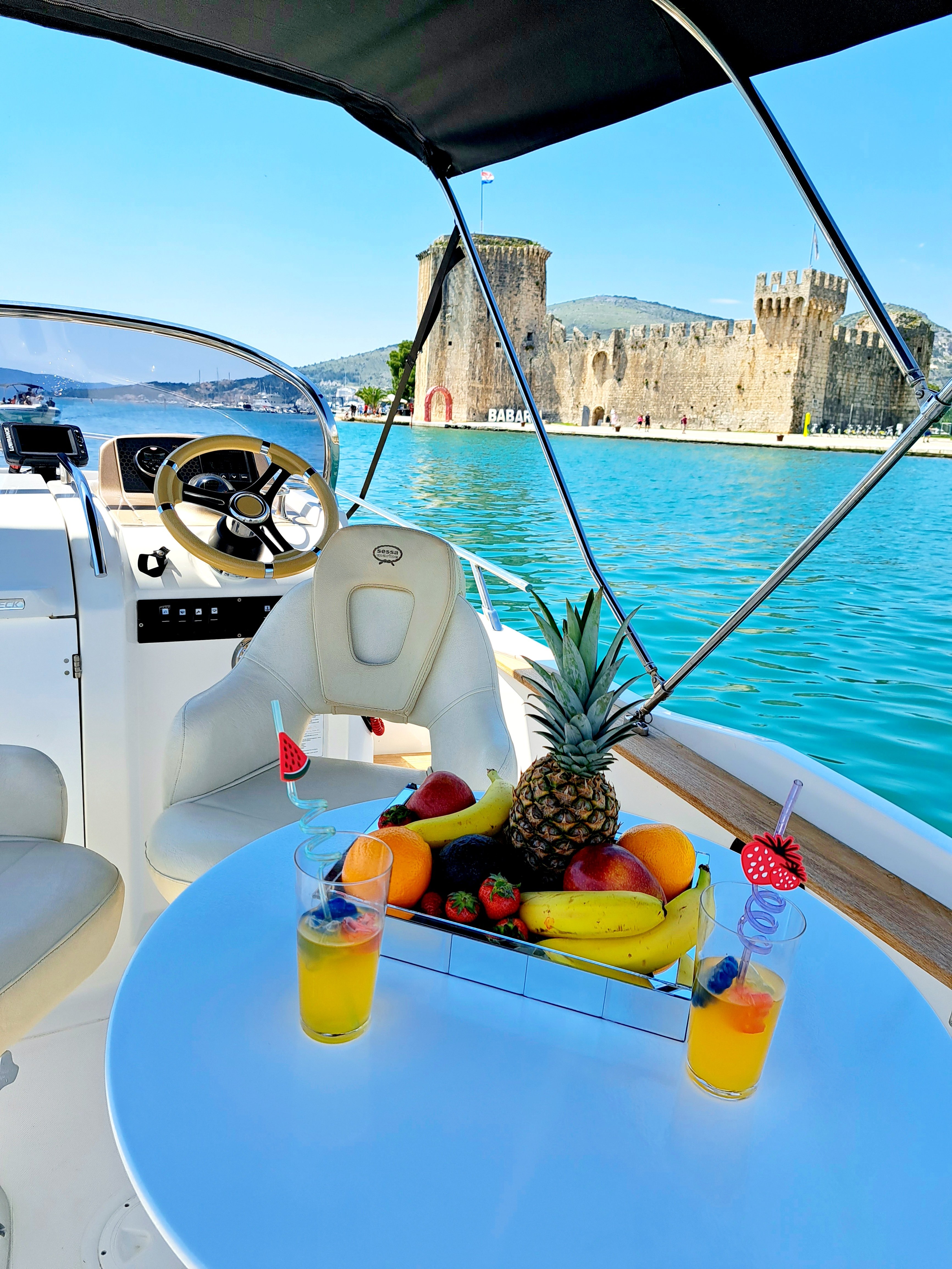 Dory - Motor Yacht in Trogir