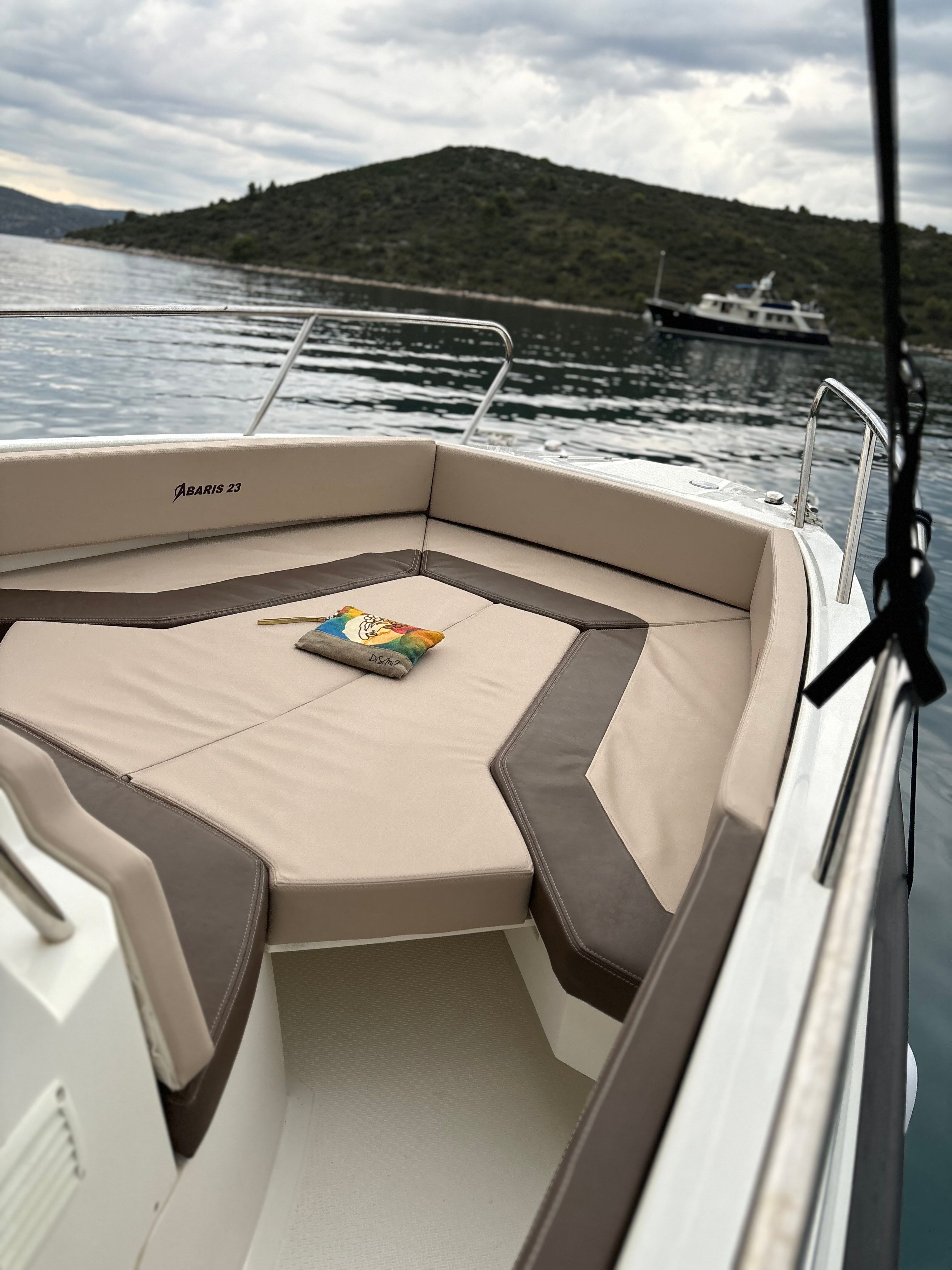 no_name - Motor Yacht in Trogir