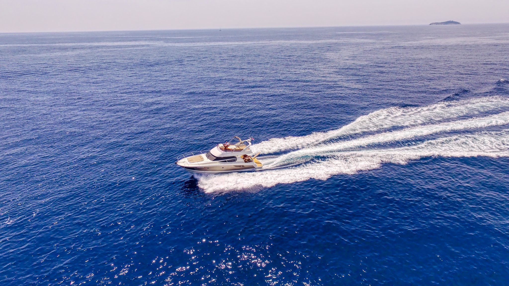 Amica - Motor Yacht in Dubrovnik