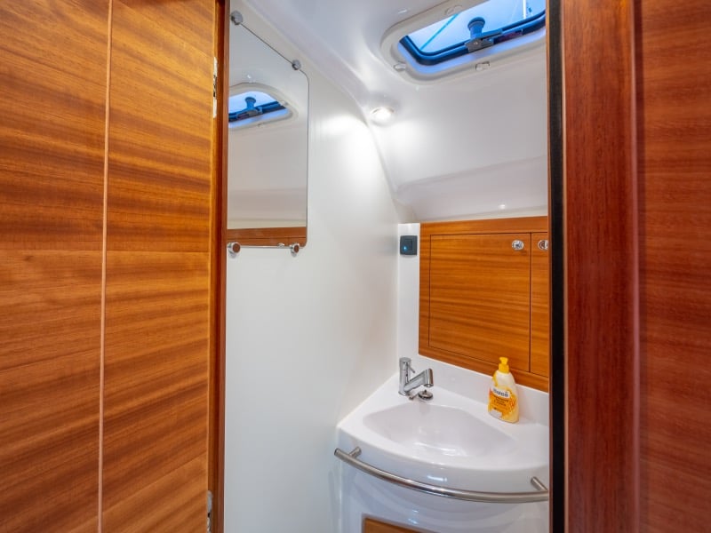 FUNKY - Sailboat in Split