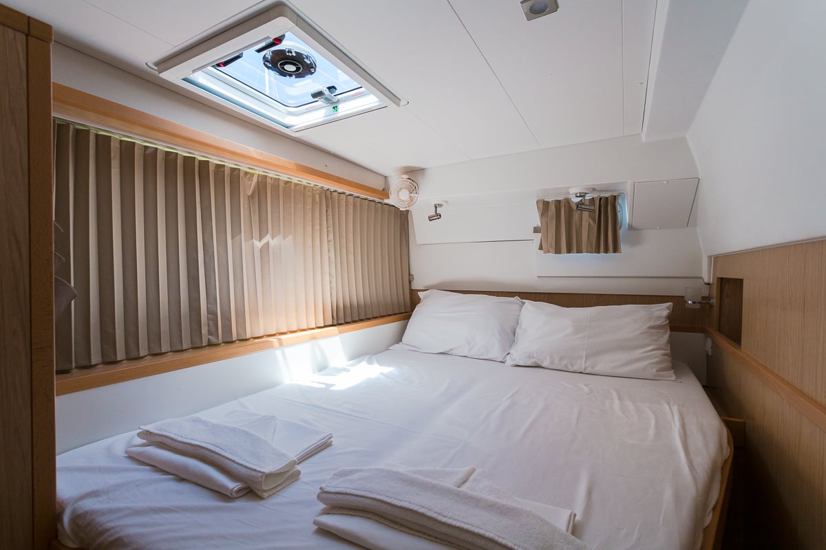 SUNSHINE - Catamaran in Split