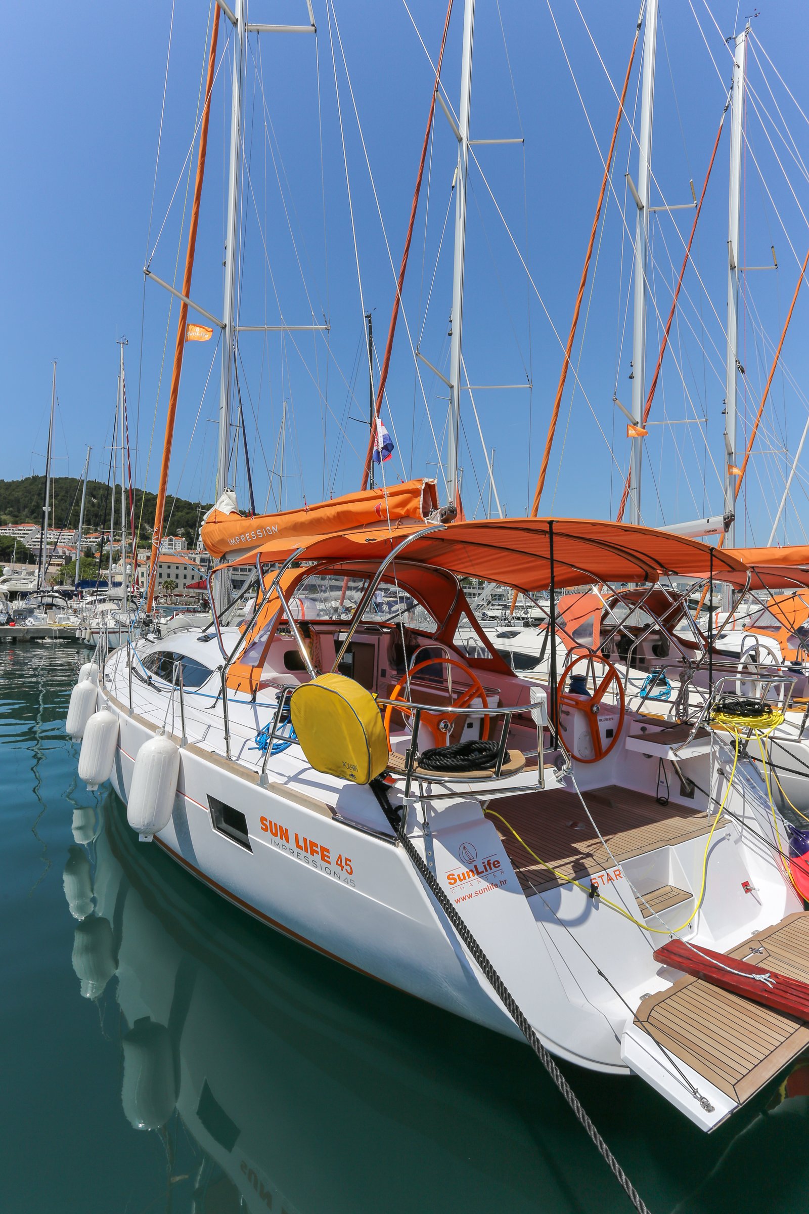 STAR - Sailboat in Split
