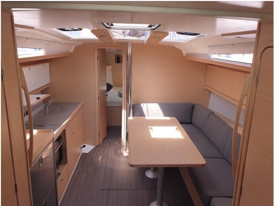 Alati - Sailboat in Lefkada