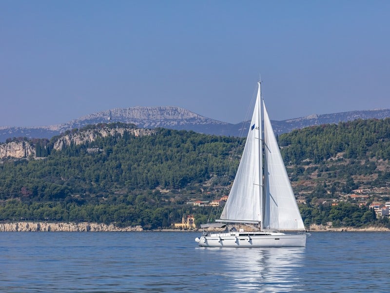 SOLARIĆ - Sailboat in Split