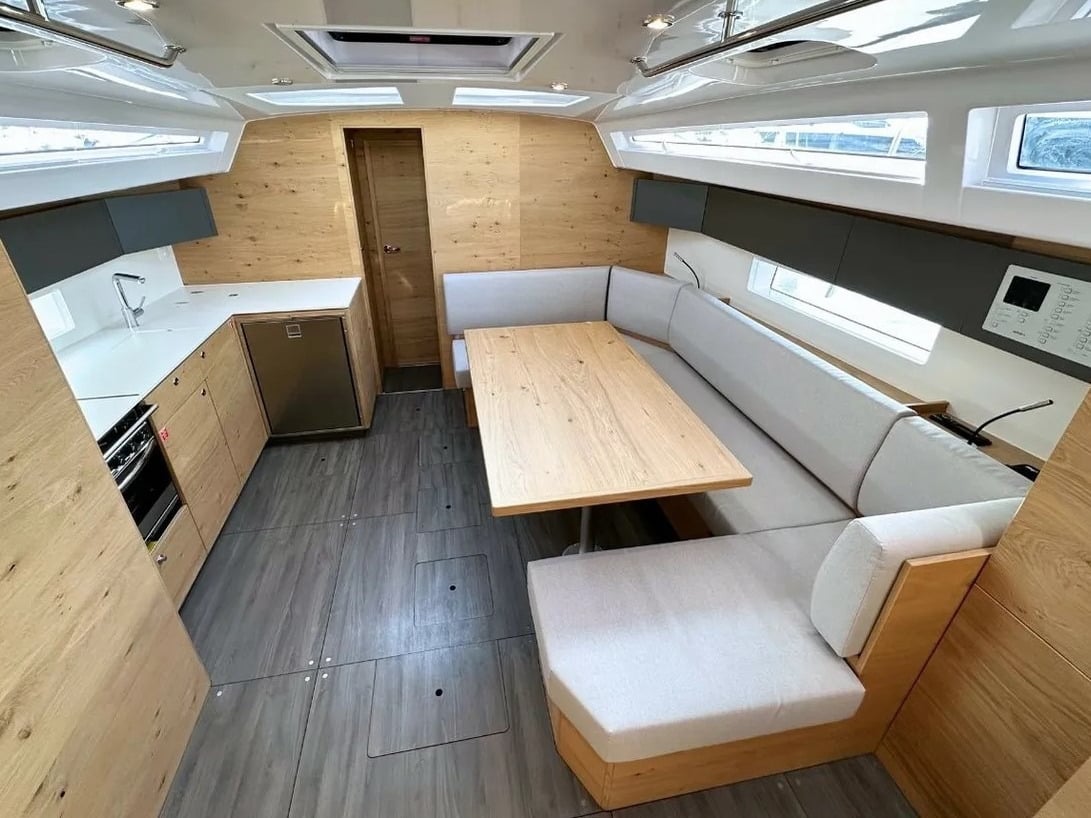 EMOTION - Sailboat in Split