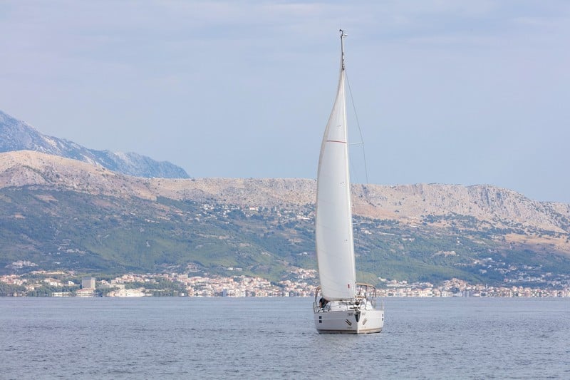 TINO - Sailboat in Split