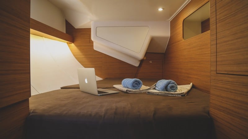 LENA - Yelkenli içinde Split