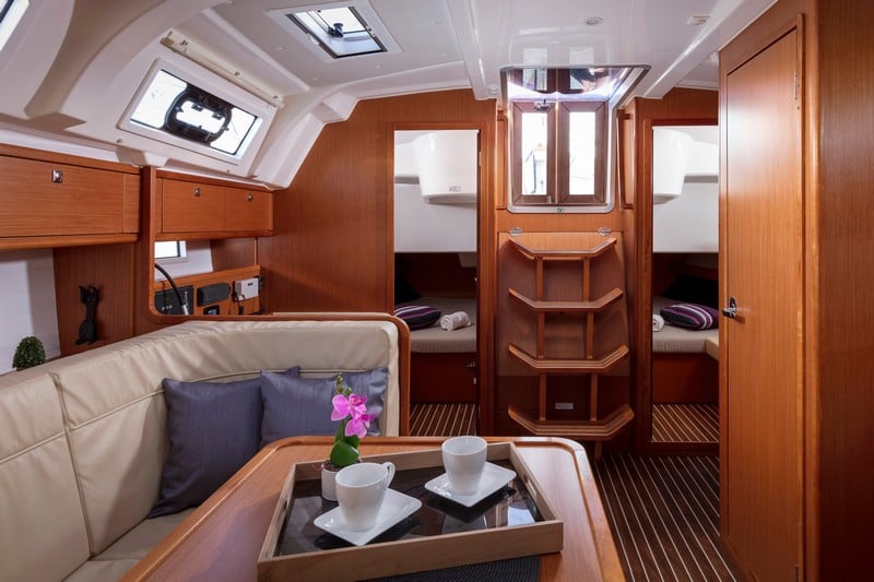 NINA - Sailboat in Split