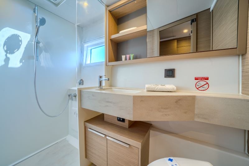 ADRION - Catamaran in Kaštel Gomilica