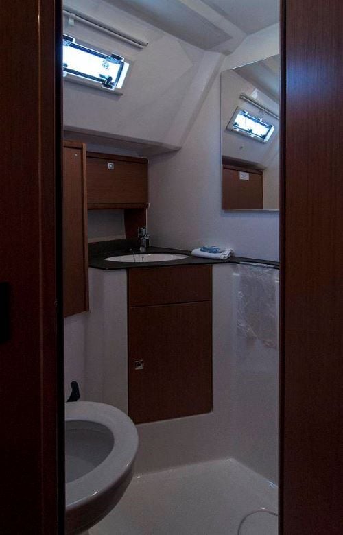 ADRIA MYRIAM - Sailboat in Split