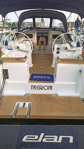 Negroni - Yelkenli içinde Eivissa