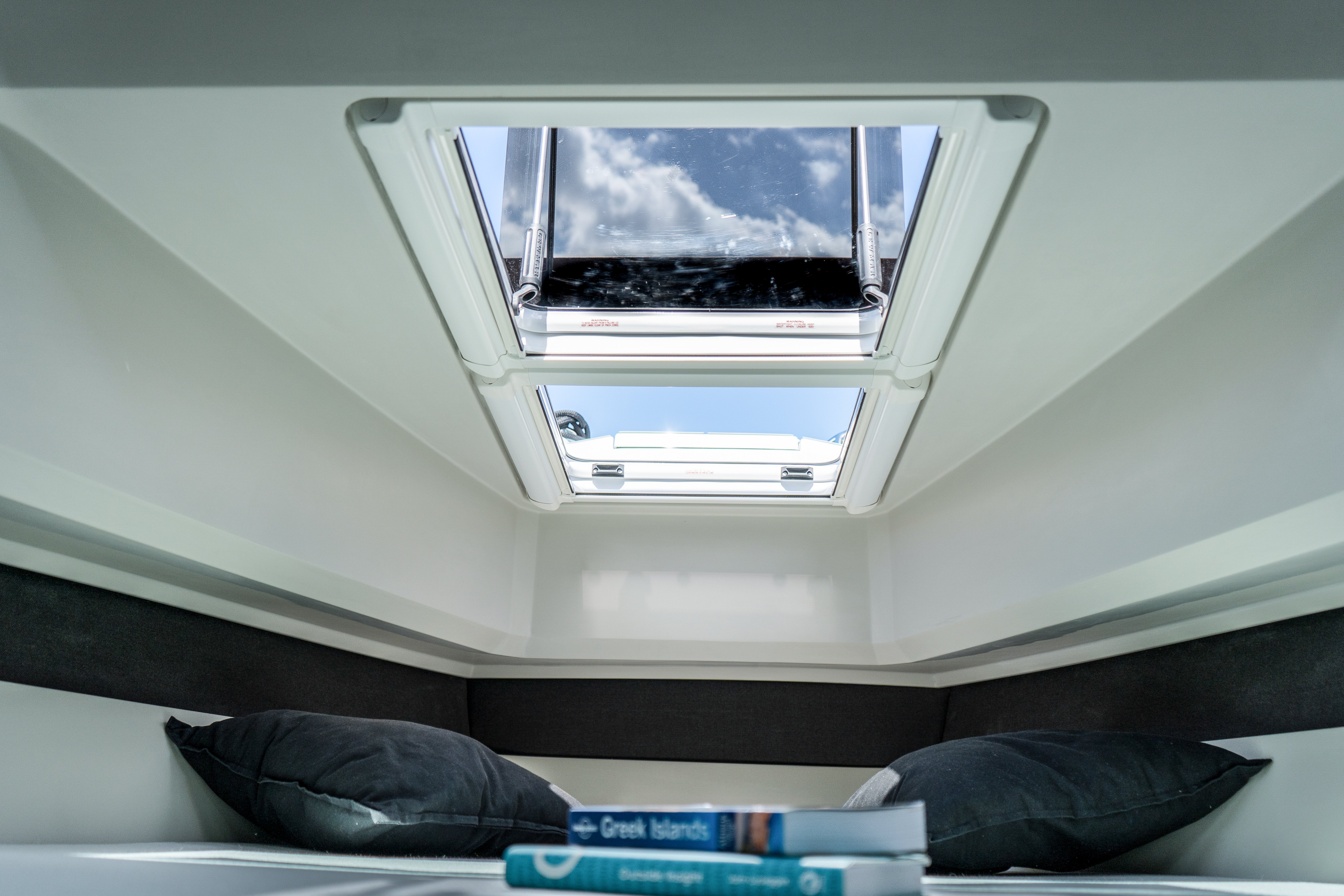 Dry Martini - Motor Yacht in Eivissa