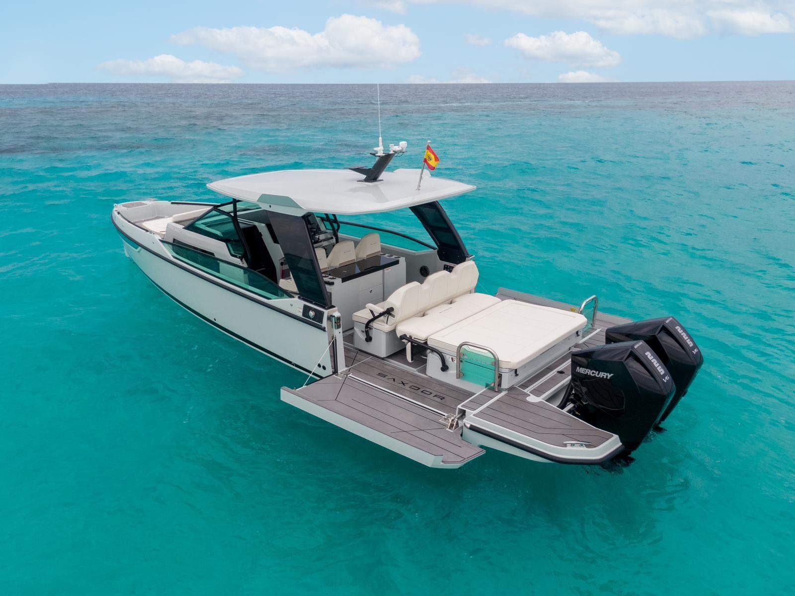 Dry Martini - Motor Yacht in Eivissa