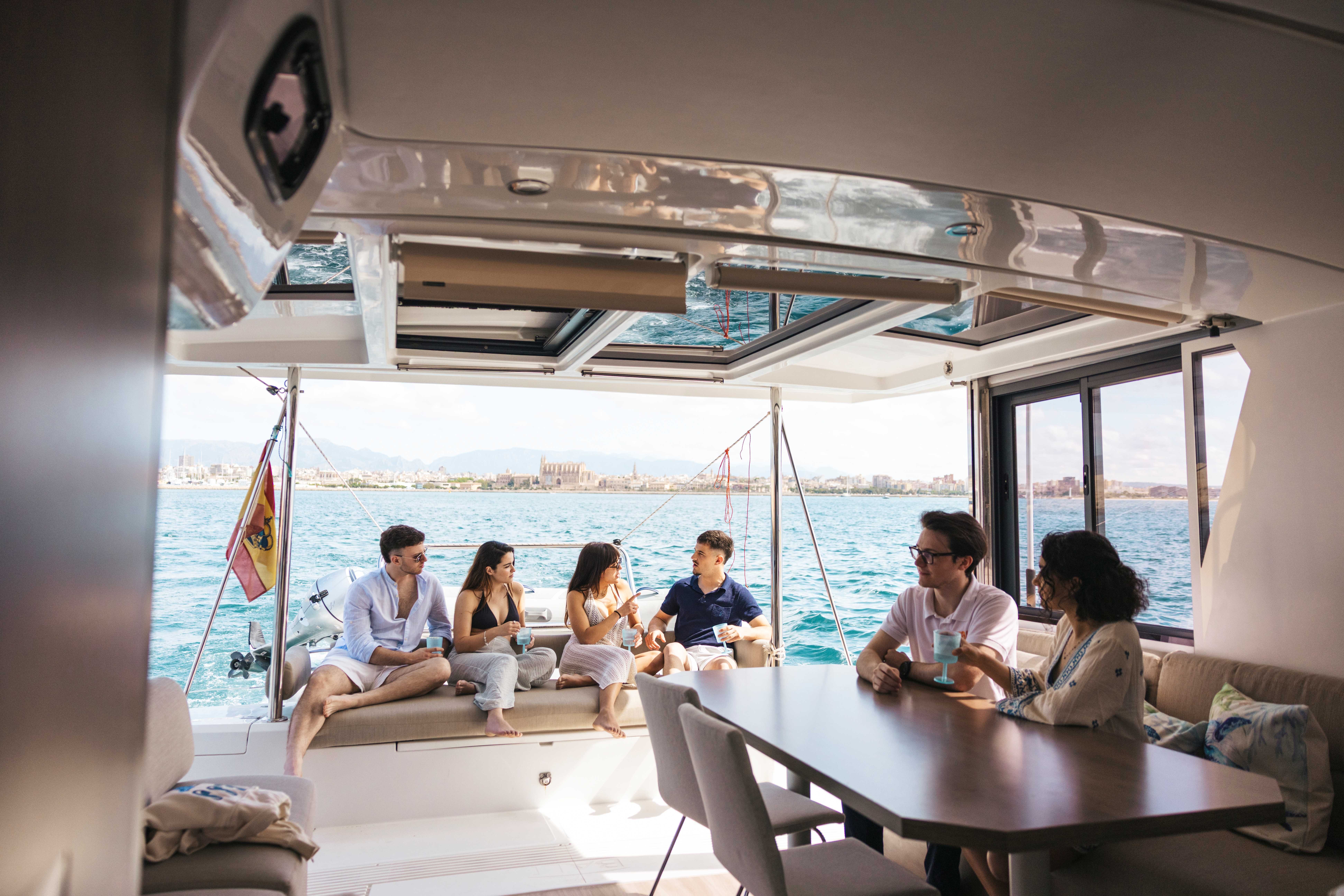 Loxarel - Catamaran in Eivissa