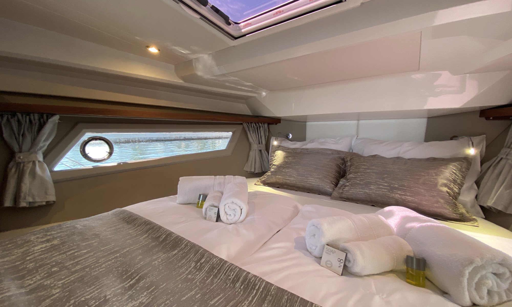 KRISTINA - Motor Yacht in Trogir