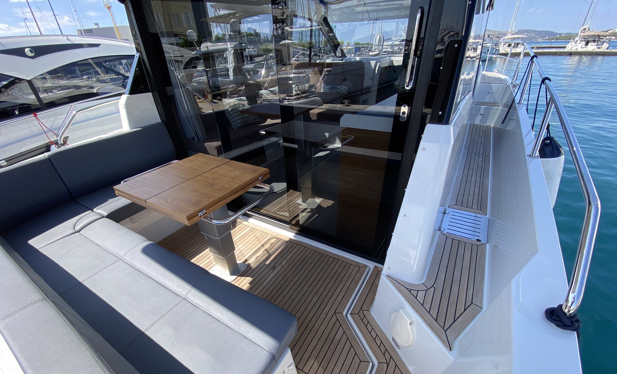 KRISTINA - Motor Yacht in Trogir