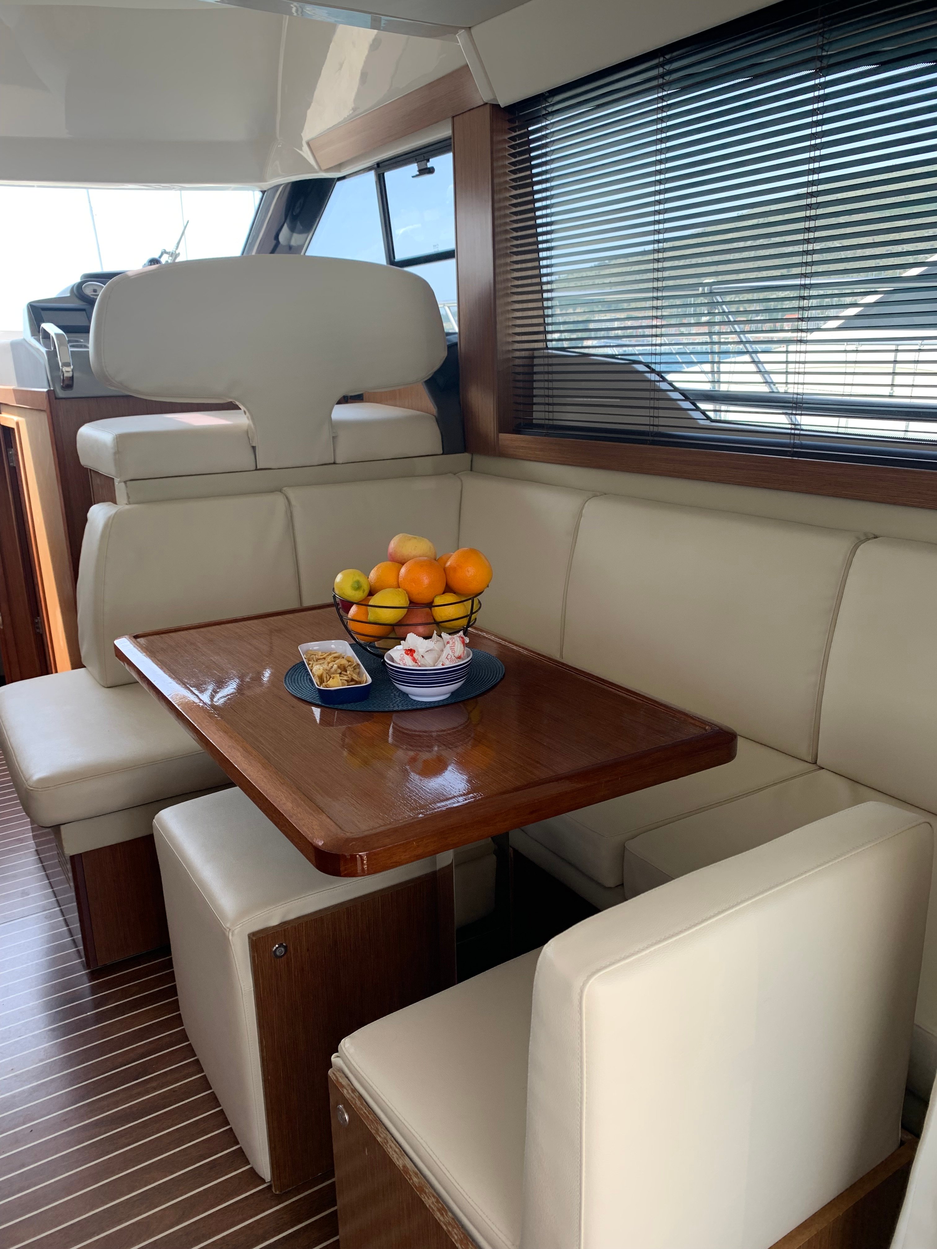 Sunrise - Motor Yacht in Trogir