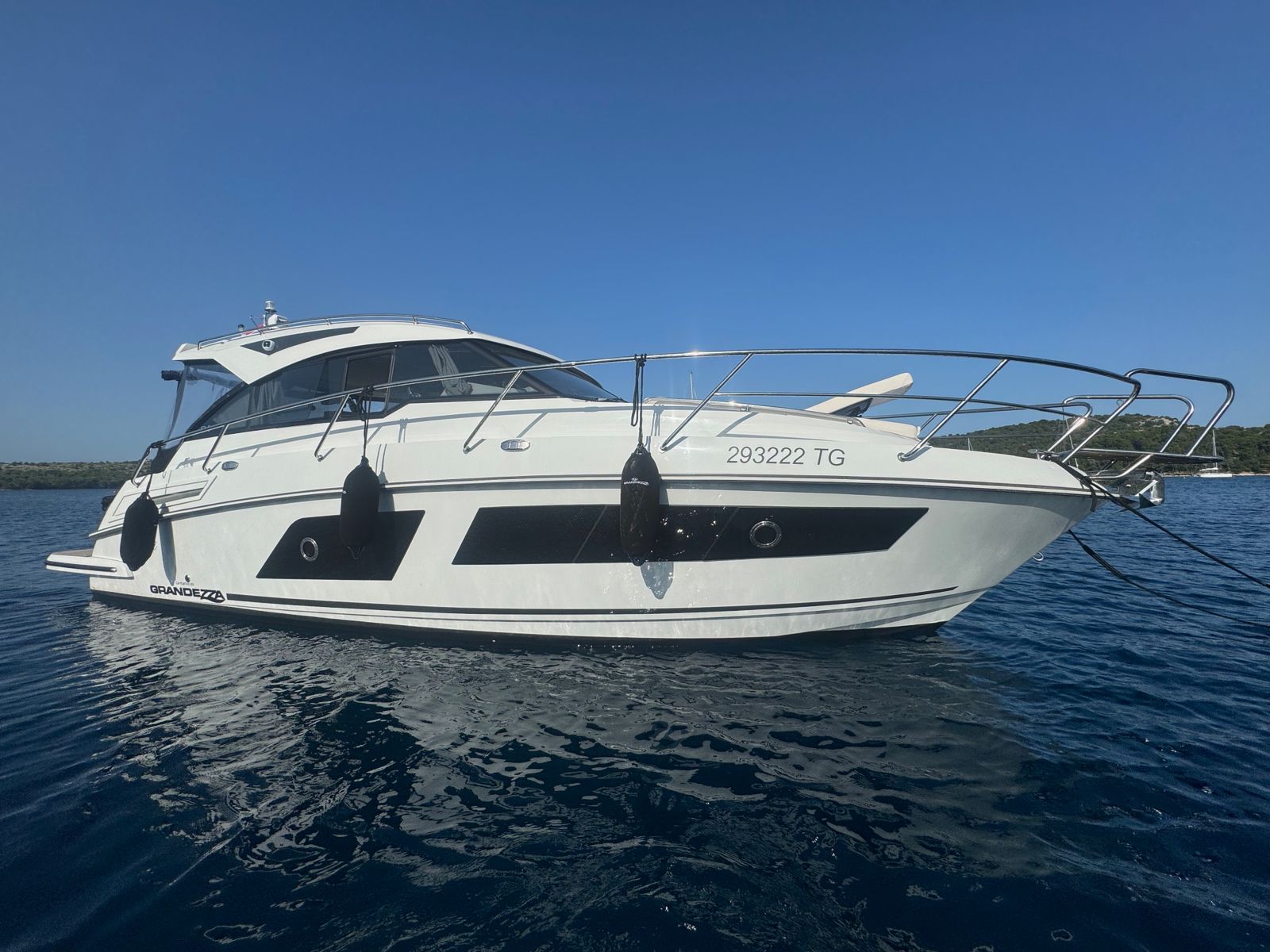 OTTI - Motor Yacht in Trogir