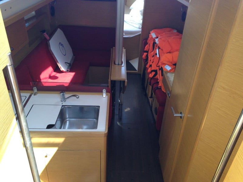 Yankee - Sailboat in Biograd na Moru