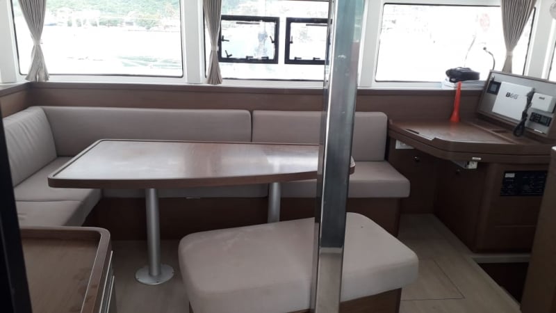 Utopia - Catamaran in Le Marin