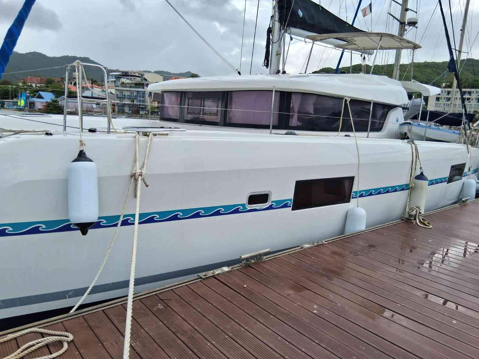 Martine - Catamaran in Le Marin