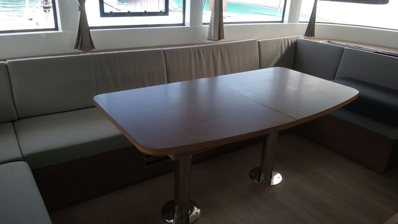 Cabin O06 (RB) - Catamaran in Providence