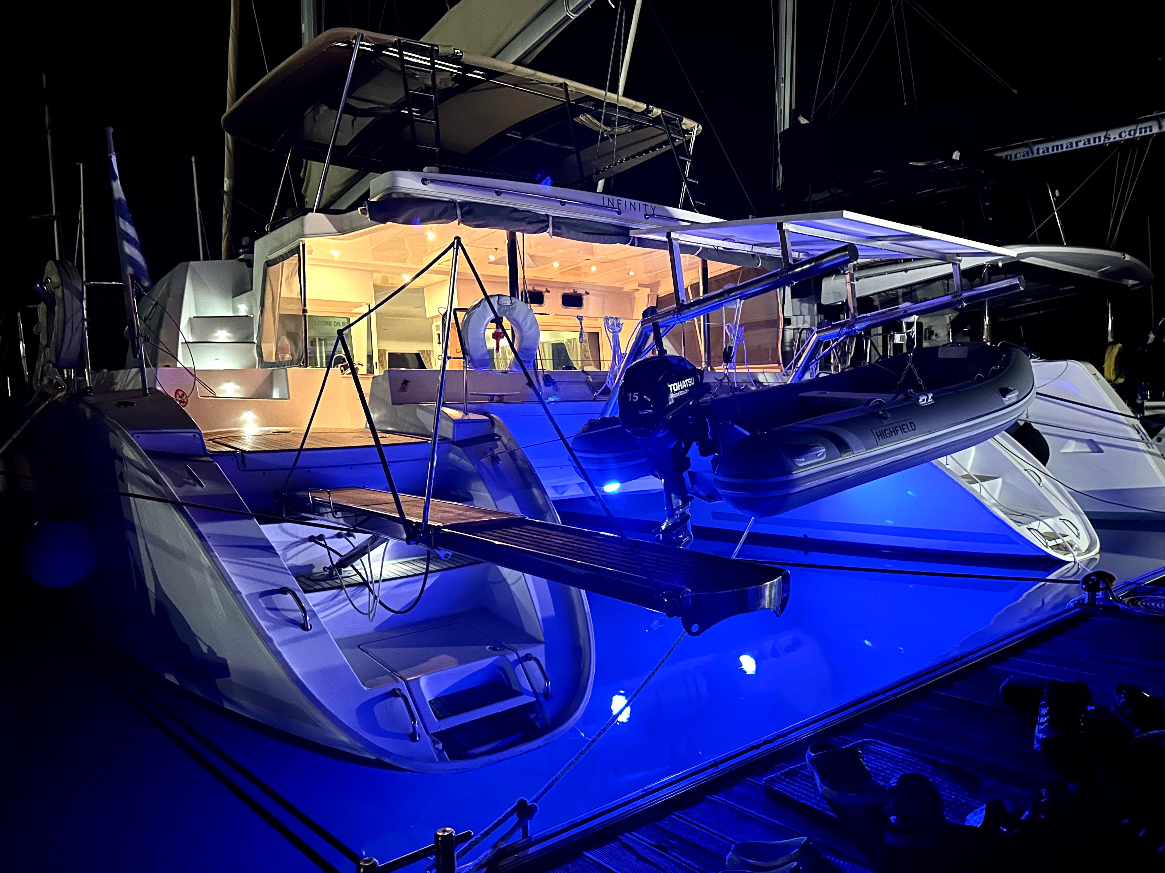 Infinity - Catamaran in Palairos