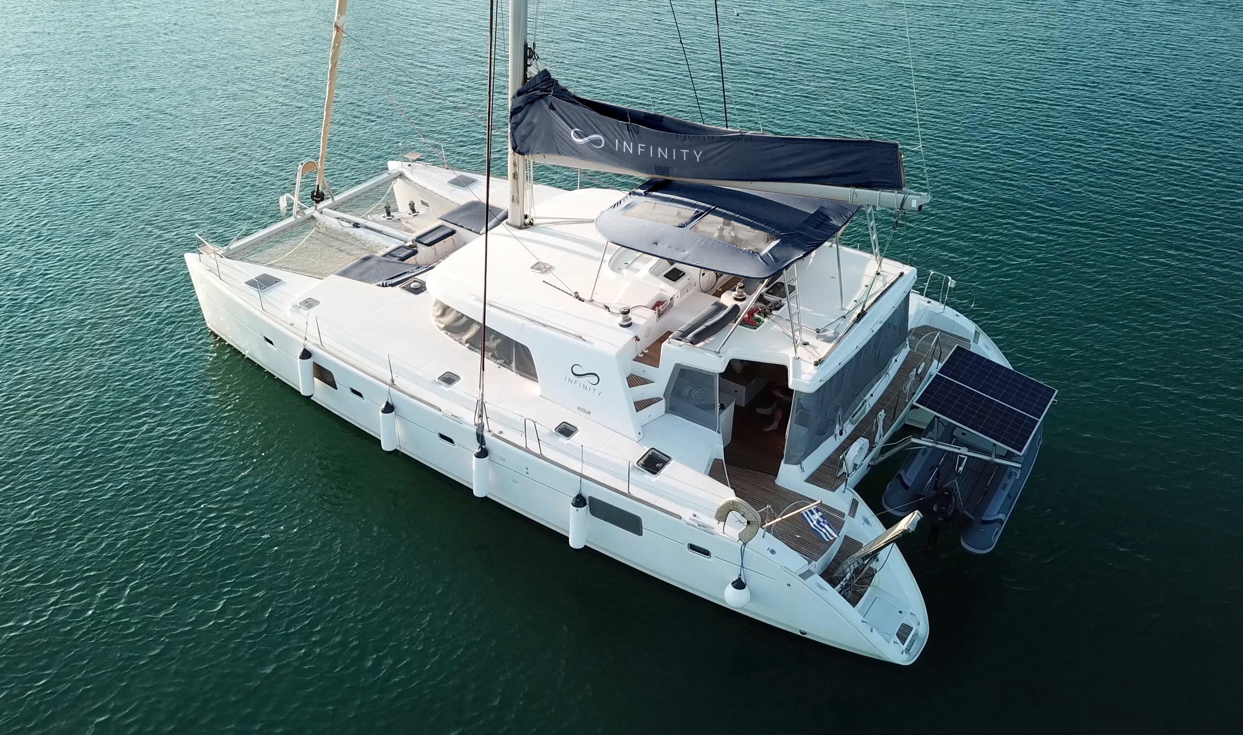 Infinity - Catamaran in Palairos