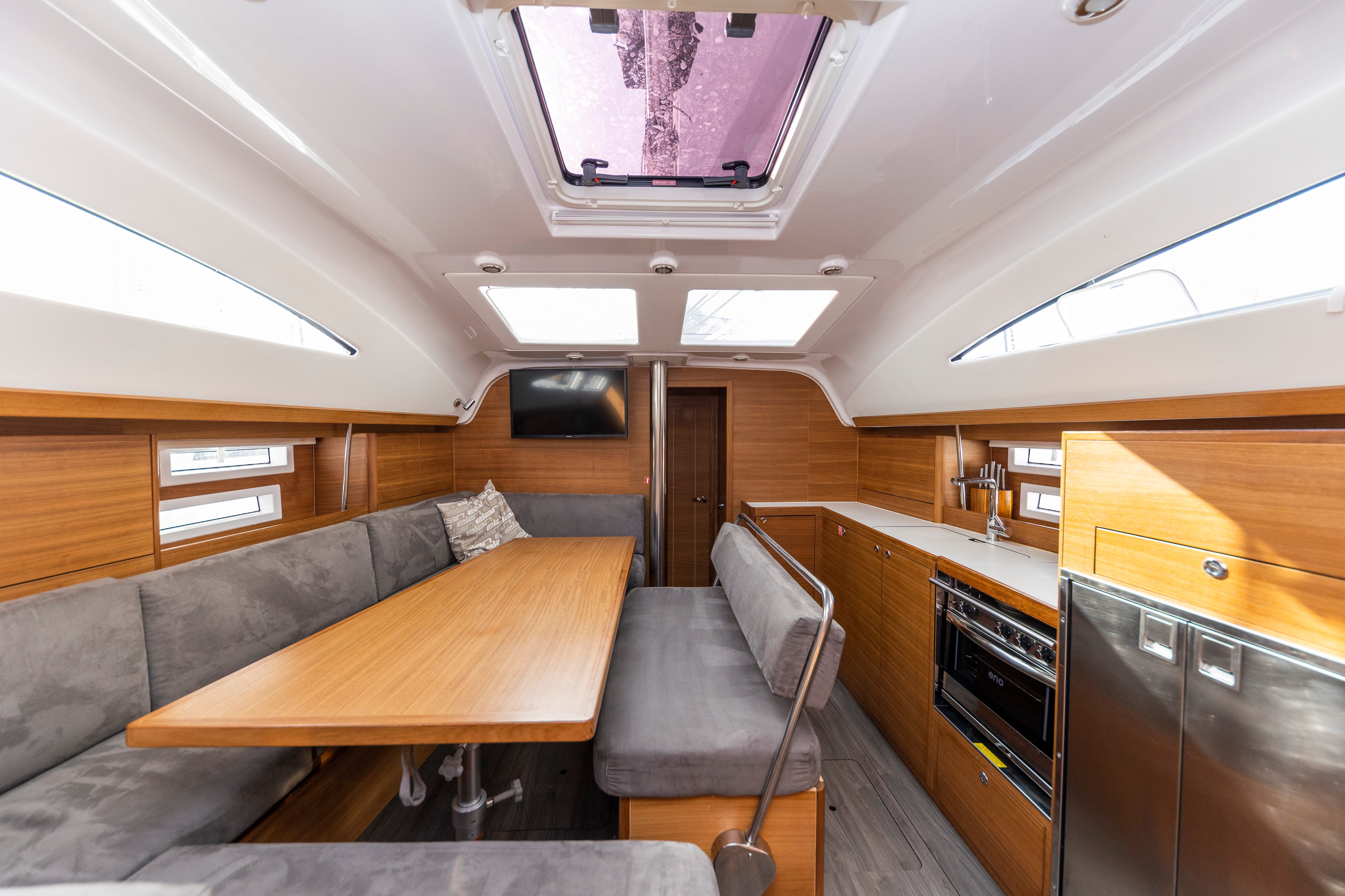 Pasithea - Sailboat in Zadar