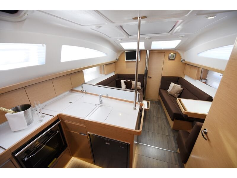 Vili - new sails 2021. - Sailboat in Zadar