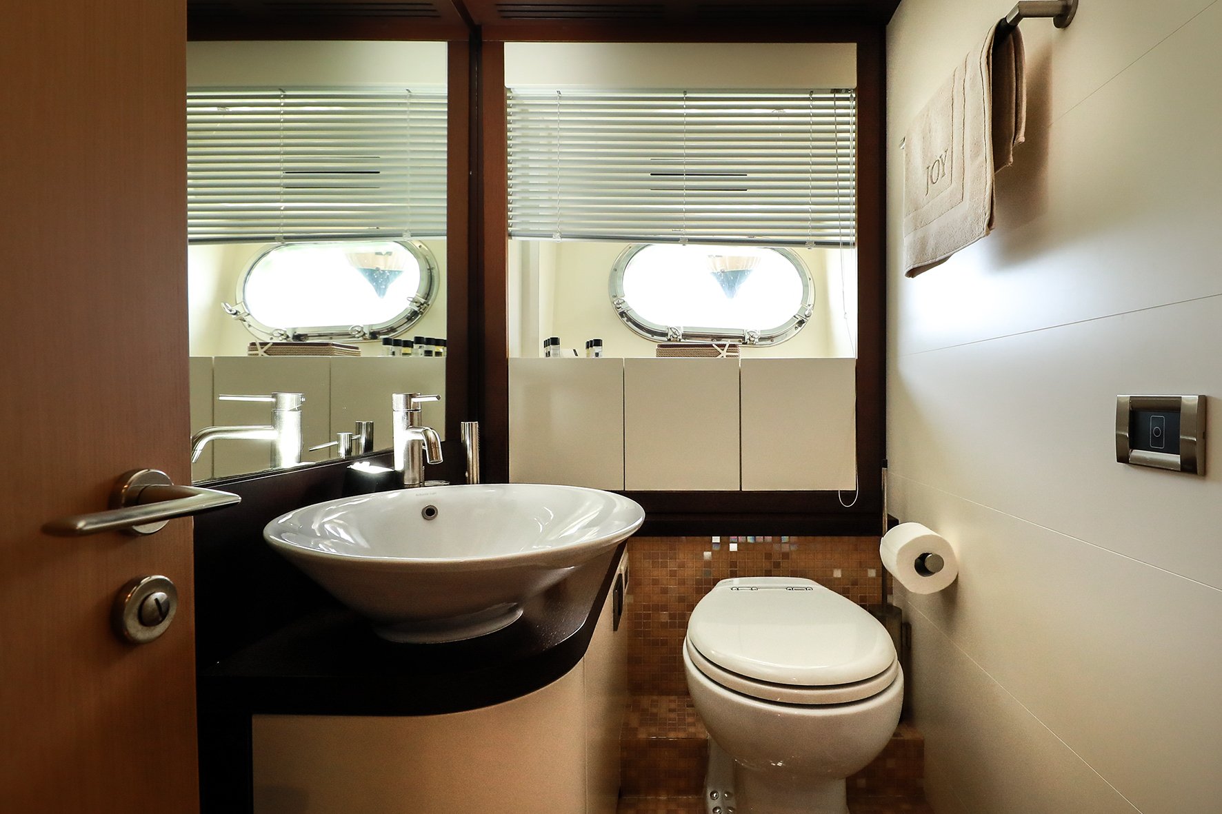 Joy - Motor Yacht in Castellammare di Stabia