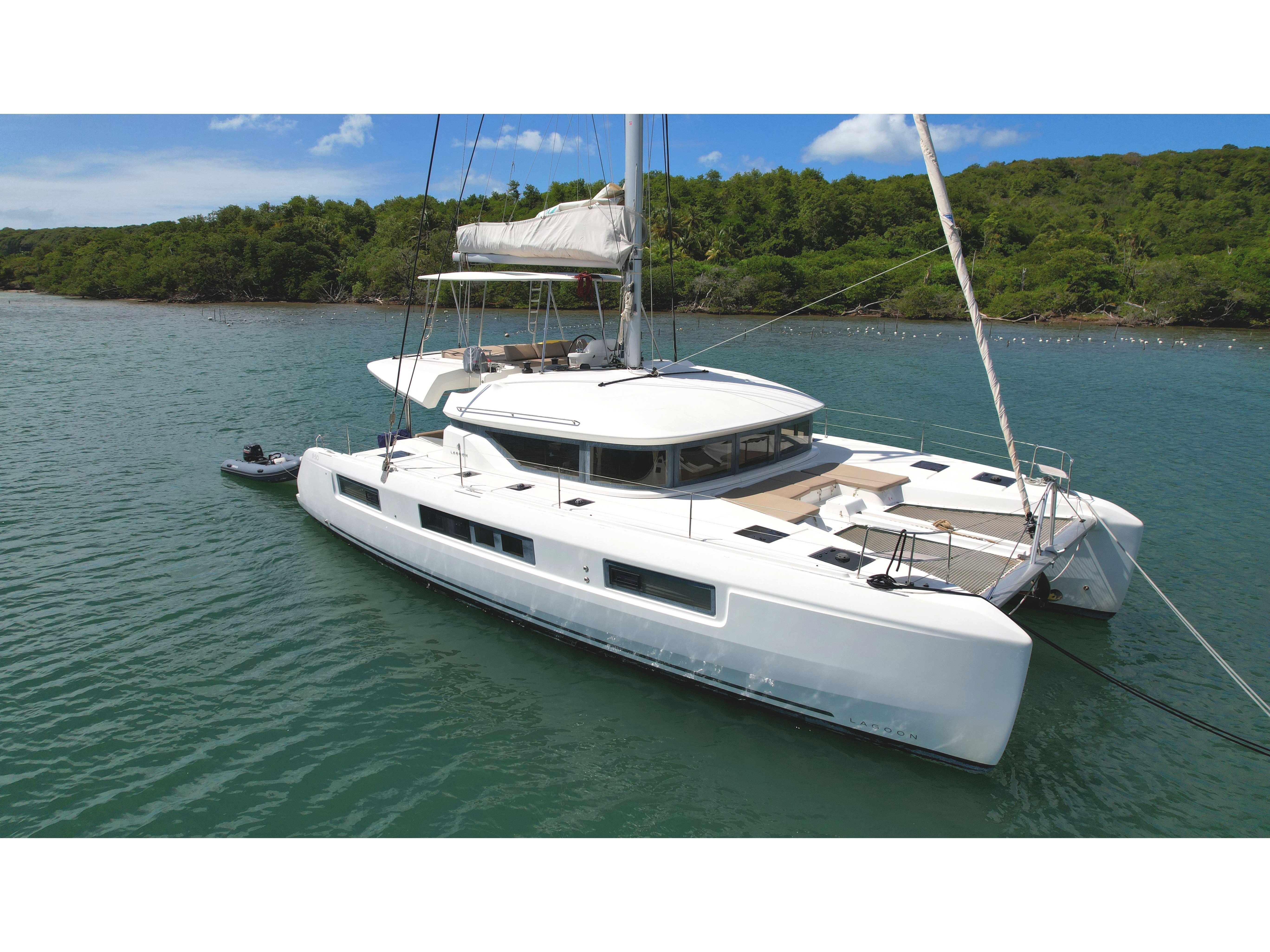 Swan - Catamaran in Saint George's